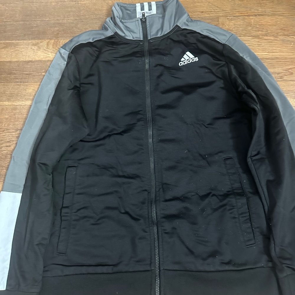 Adidas big kids Performance Jacket in Black and Gray